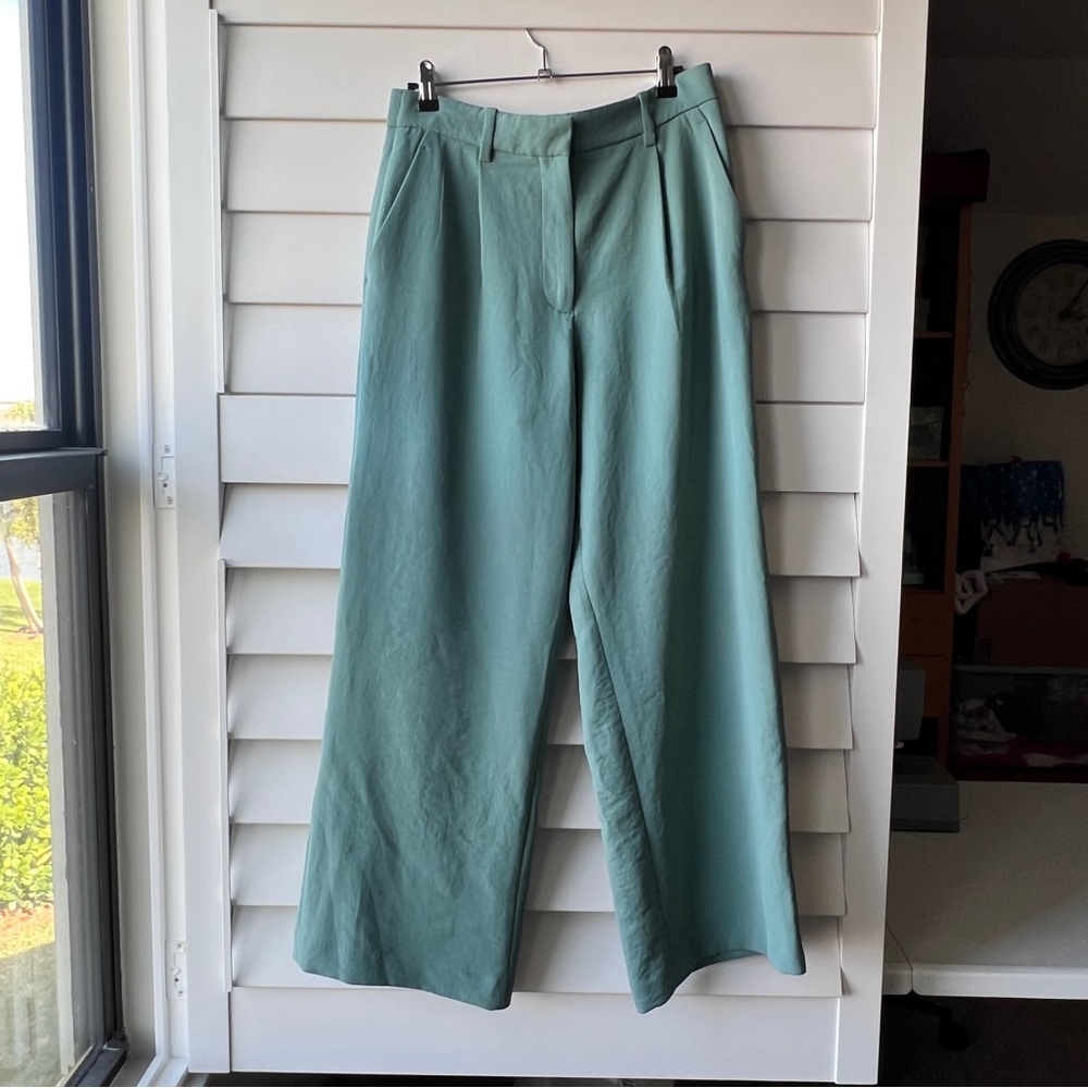 A&F Harper Wide Leg Trousers